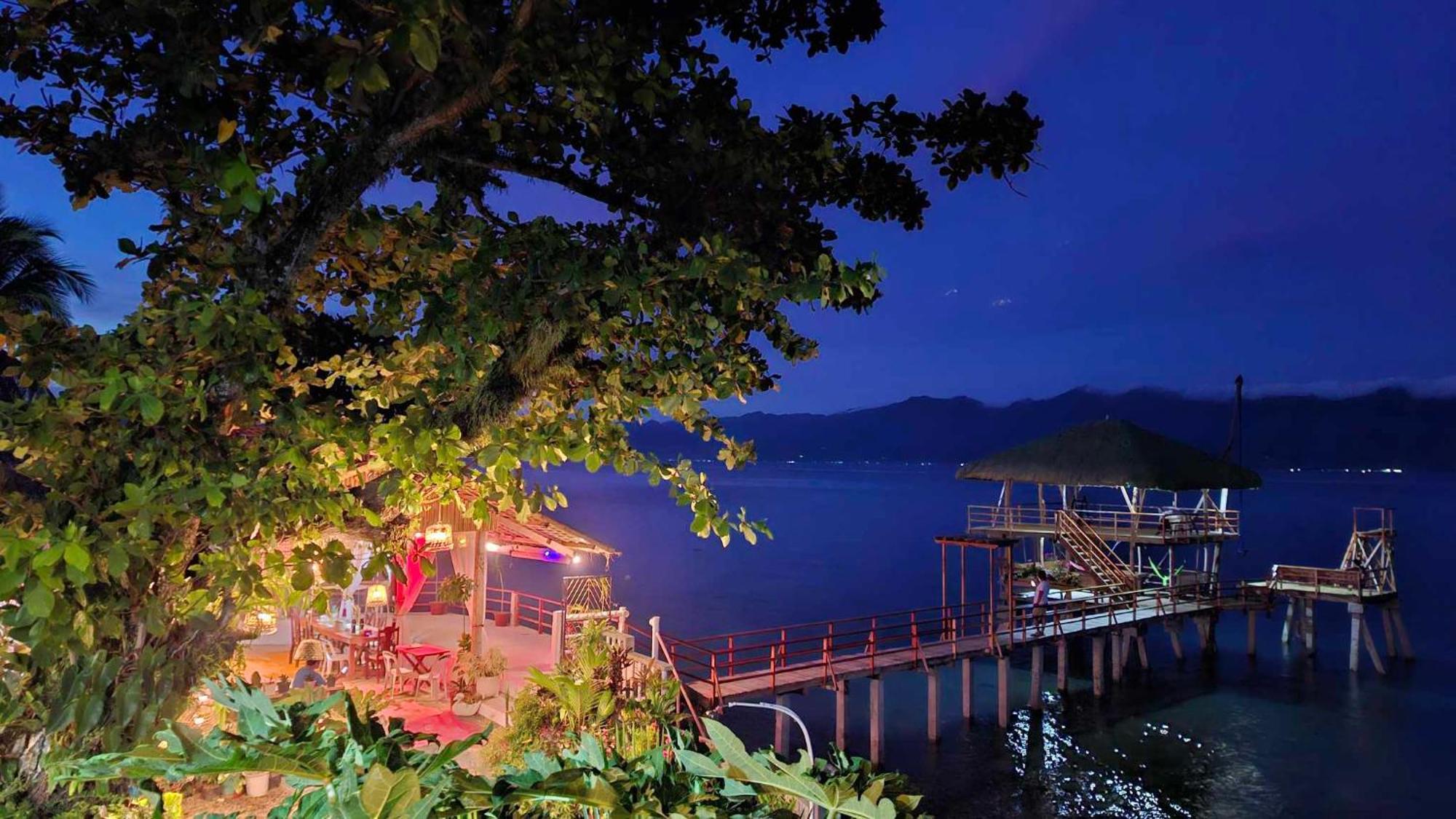 Chue&Larry'S Beachside Homestay Libagon Exterior photo